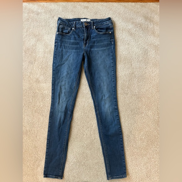 Hollister Super Skinny Jeans - Picture 2 of 6